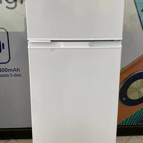 TCL Heladera F210TM FRIO HUMEDO 2PUERTAS 300L Blanco